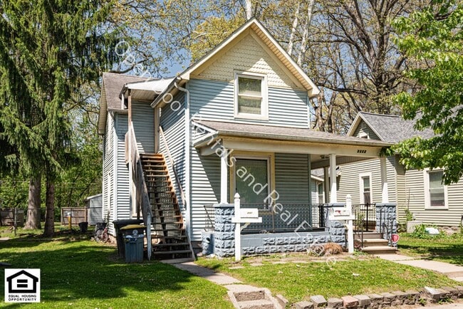 Photo - 3112 Thompson Ave Unit 3112 1/2 Thompson