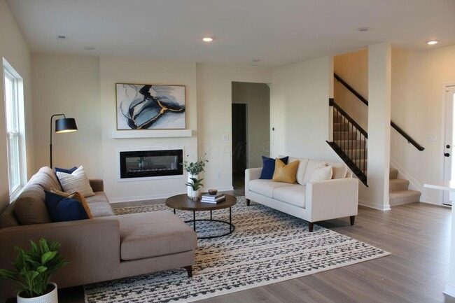 Building Photo - 448 Park Vista Dr