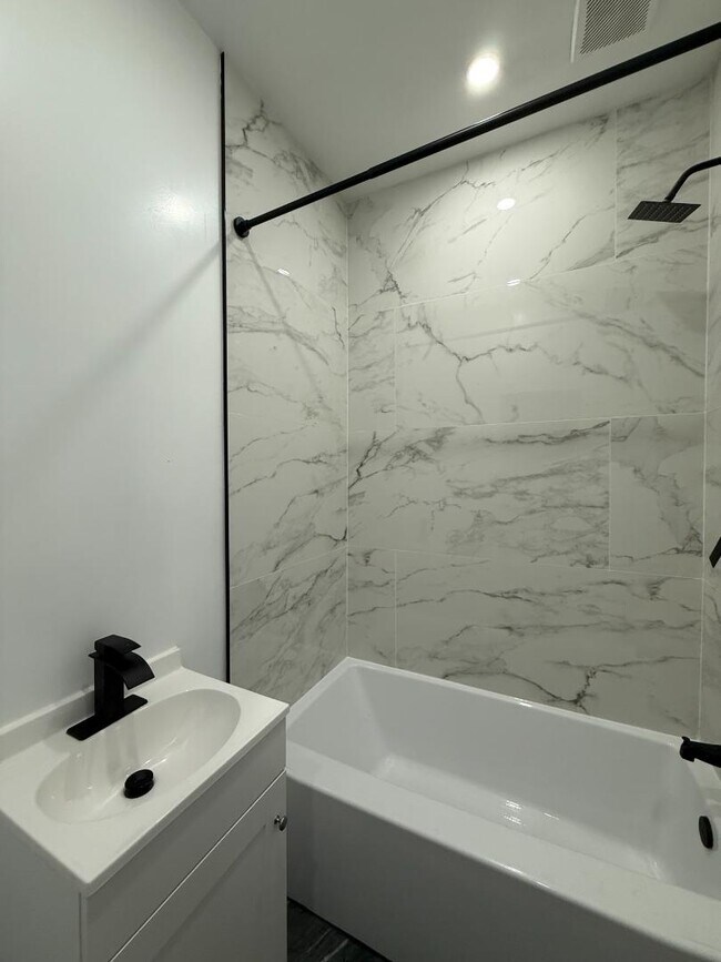 Photo - 249 2nd St Apartamento