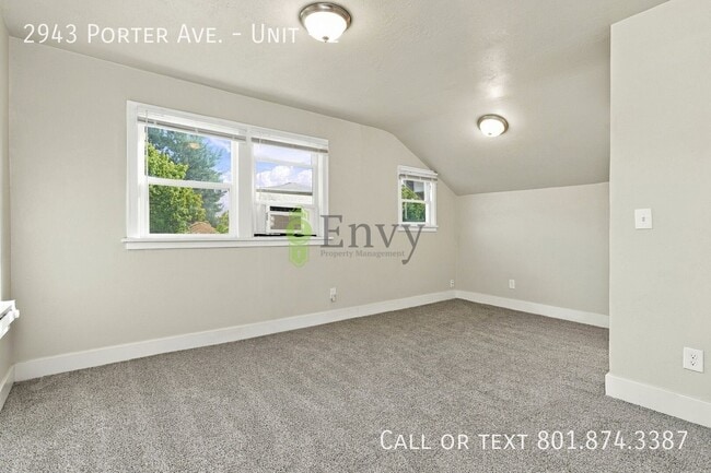 2943 Porter Ave Unit 2