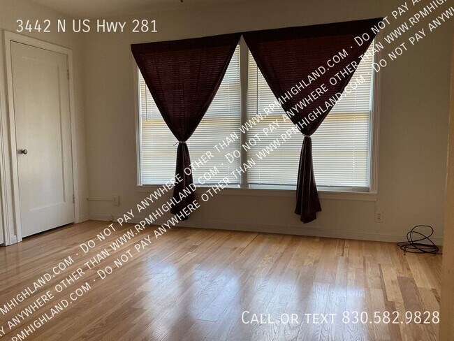 Photo - 3442 N U.S. Hwy 281