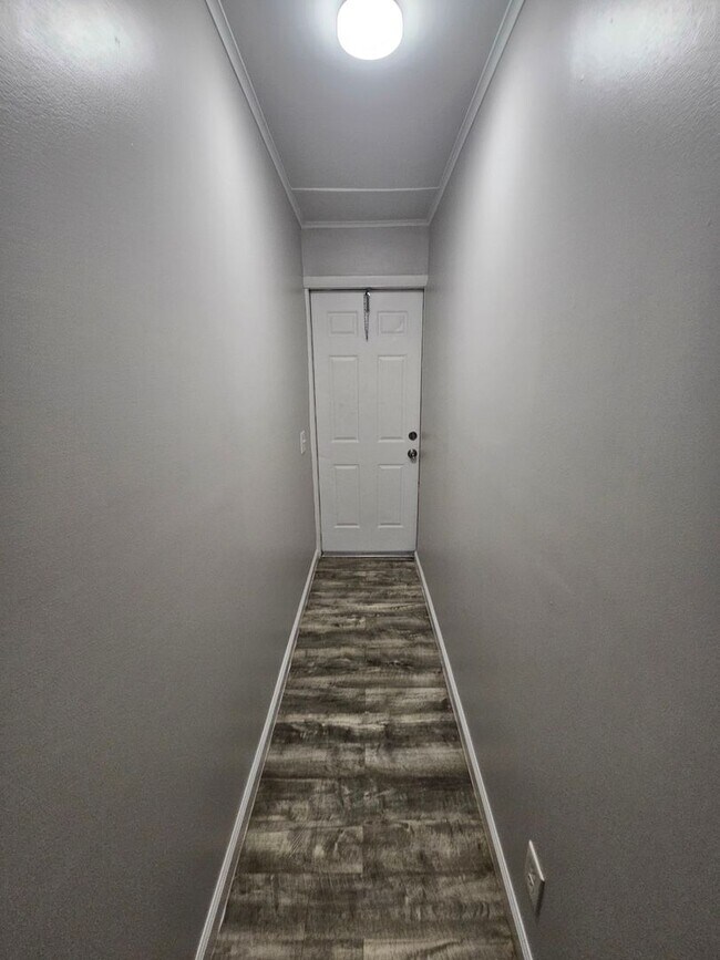 Photo - 529 Revere Rd Unidad Upper