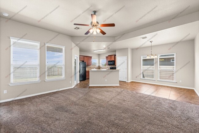 Photo - 8103 Redbrush