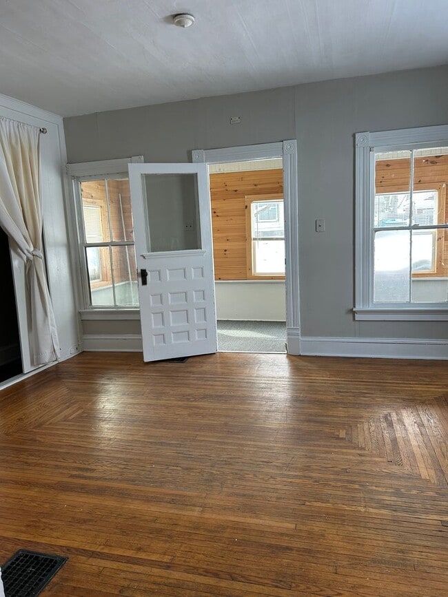 Photo - 7 S 4th St Unidad 1