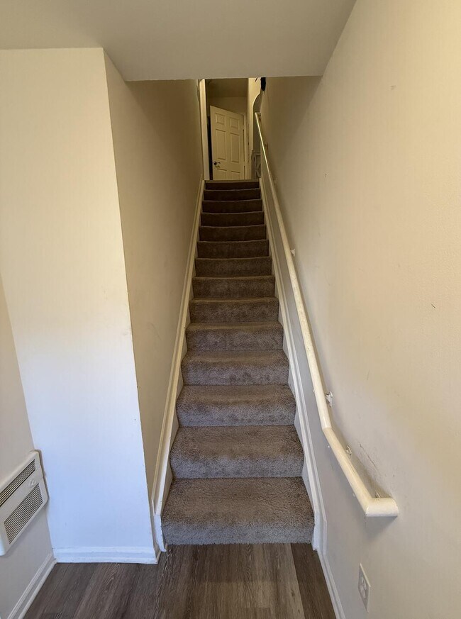 Photo - 272 Columbus Dr