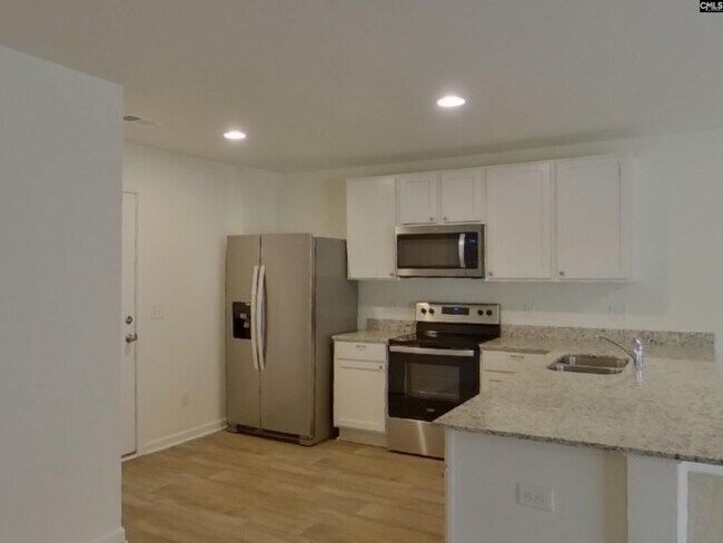 Photo - 1073 Crescent Moon Lp