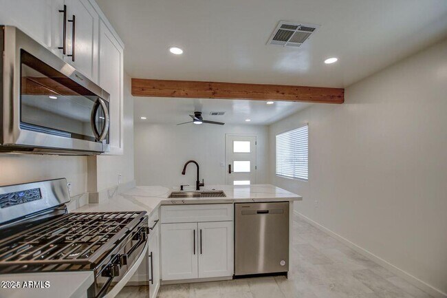 Photo - 1411 S Bonarden Ln