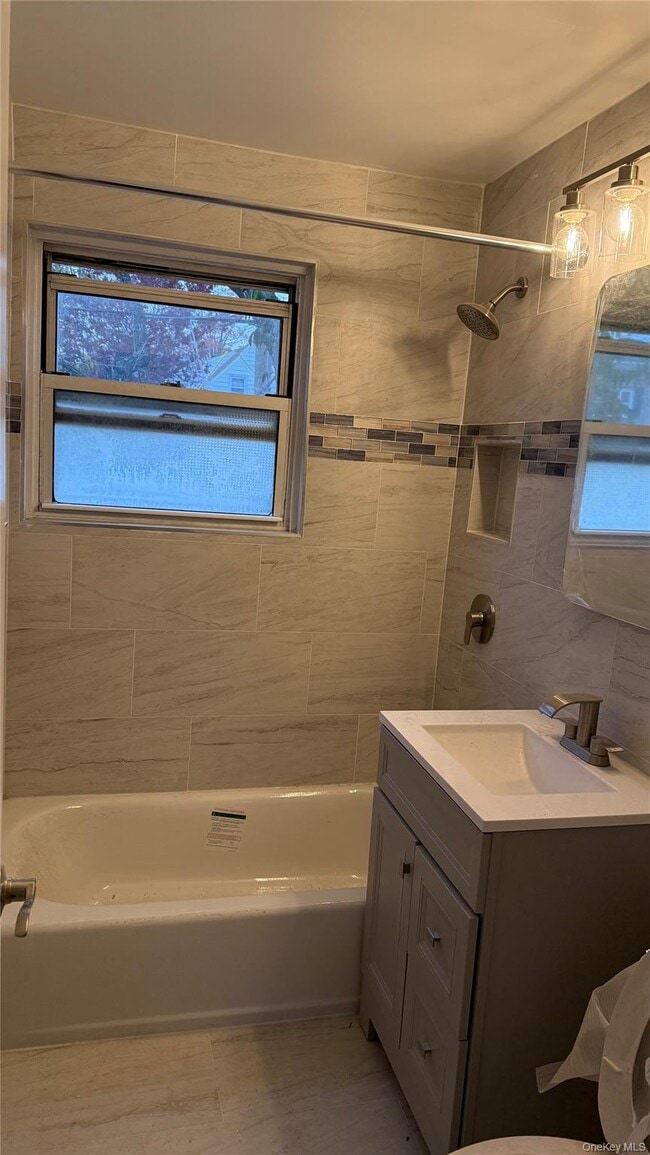 Photo - 1003 Rottkamp St Unit 1