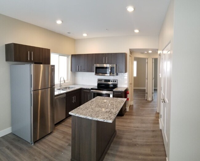 Photo - 2 Bedroom CONDO @ Cantamere Village! Unit 22201