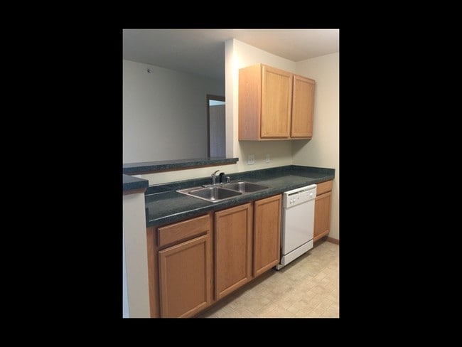 Photo - Highlands South Apartments