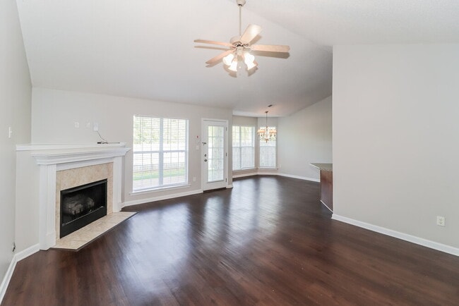 Photo - 10316 Cottage Oaks Dr