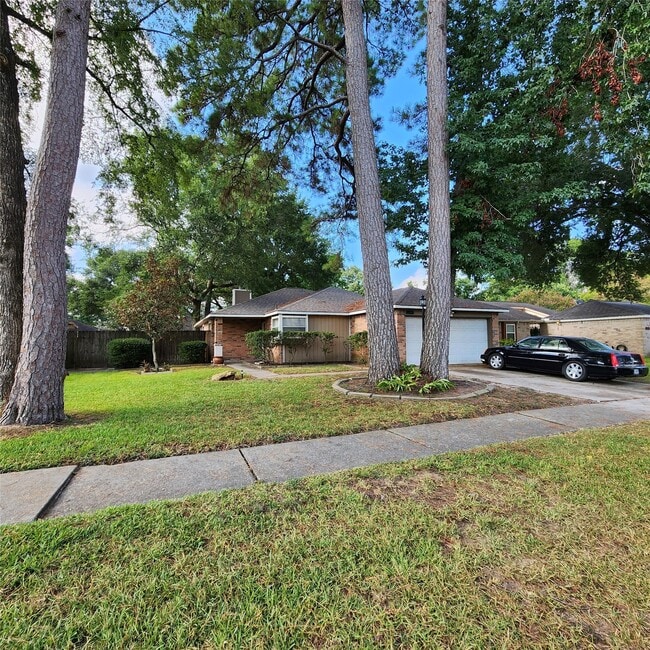 Building Photo - 6938 Foxbrook Dr