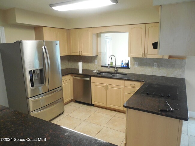 Photo - 1211 Pine Tree Dr