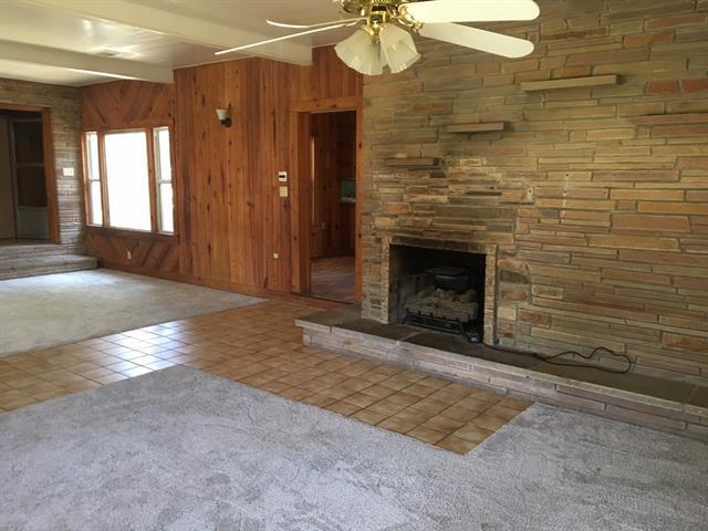 Photo - 1390 FM 1187