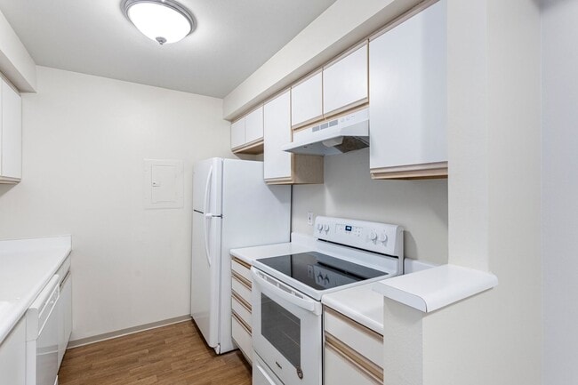 Sammamish River Apartments