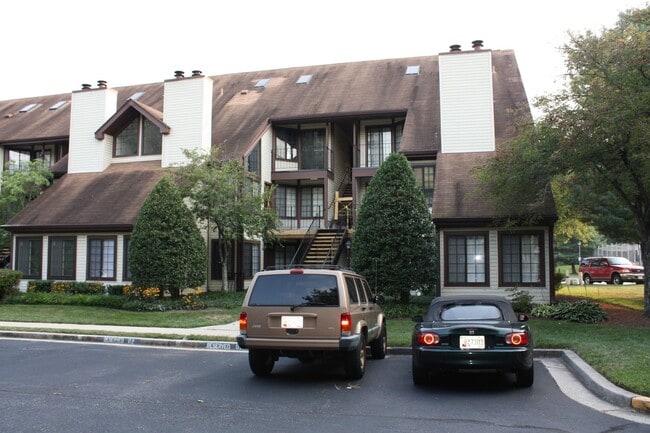 Photo - Crofton 2 bed , 2 bath, 2 level condo