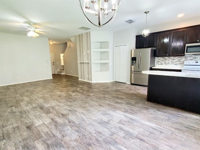 Photo - 17532 Hugh Ln
