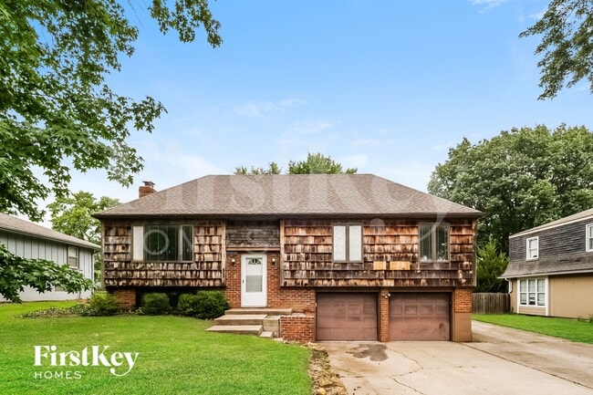 Photo - 509 SW Victor Dr