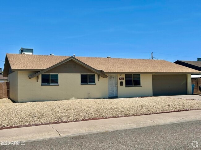 Building Photo - 4024 W Las Palmaritas Dr Rental