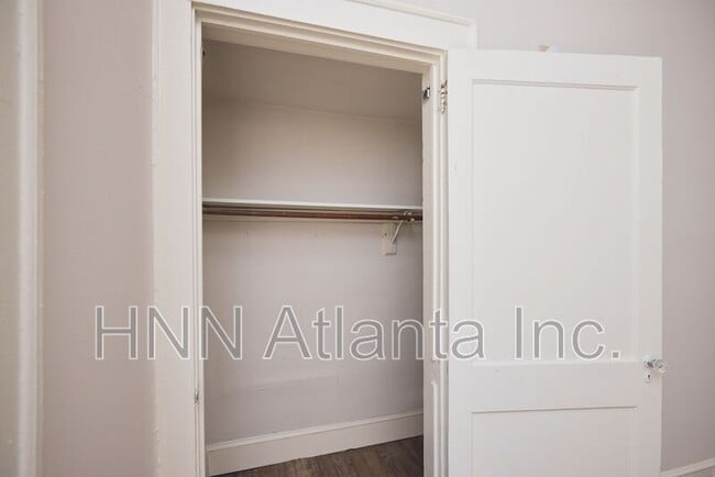 Photo - 433 N Highland Ave NE Unit 3