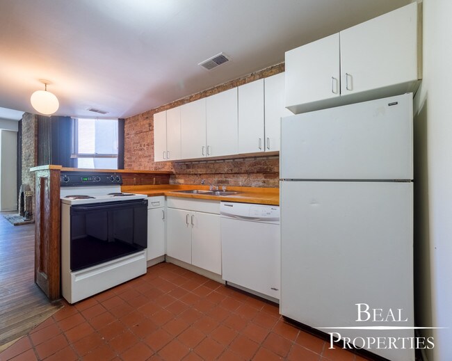 Photo - 2900 N Broadway Unit 2906-02