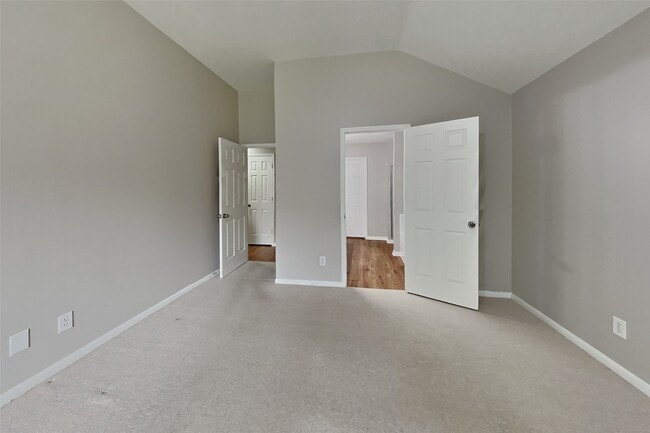 Photo - 26912 Castlecliff Ln