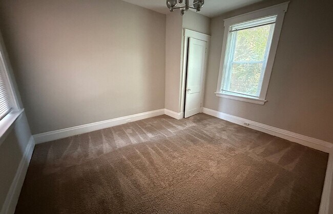 Photo - 3238 Bishop St Unit 3238-01