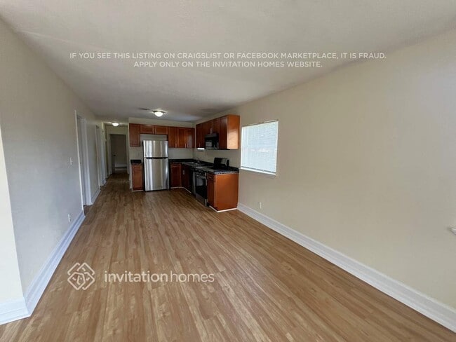 Photo - 2450 NW 30th Way