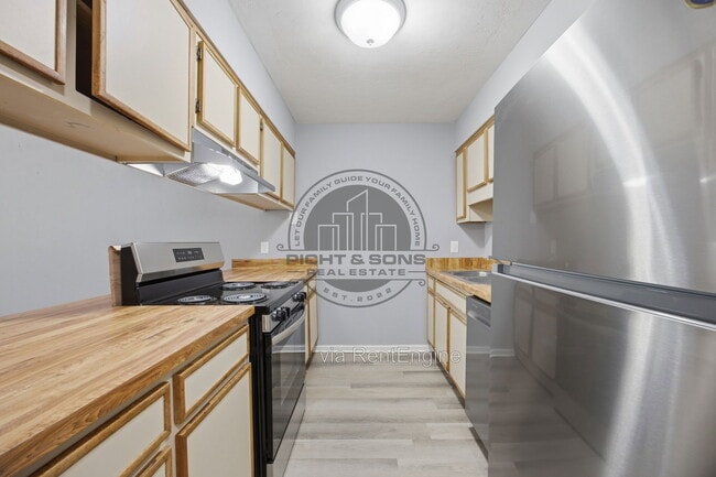 Photo - 1824 Seay Ct