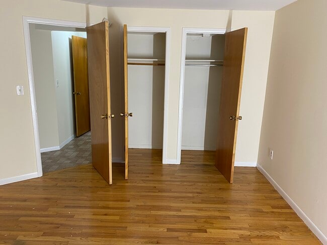 Building Photo - 271 Palmer Rd Unit 1