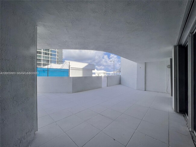 Photo - 16711 Collins Ave Unit 602