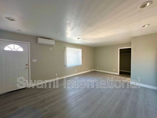 Photo - 7100 1/2 S. Figueroa St.