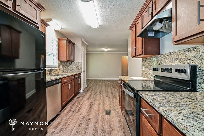 Photo - 313 Chapelwhite Rd