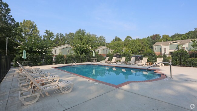 Willow Creek Apartment Homes