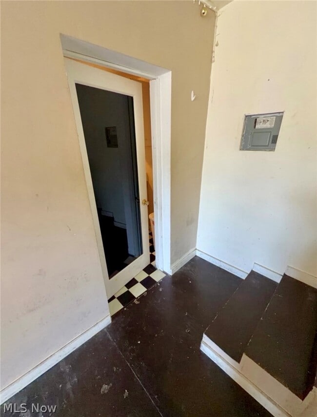 Photo - 68 W Main St Unit 1/2