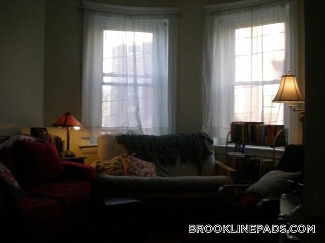 Photo - 208 Winthrop Rd Unit 3