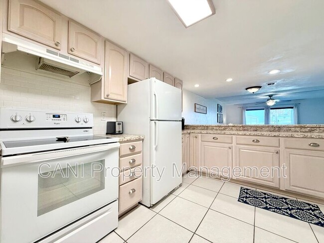 Photo - 3800 S Atlantic Ave Unidad #105