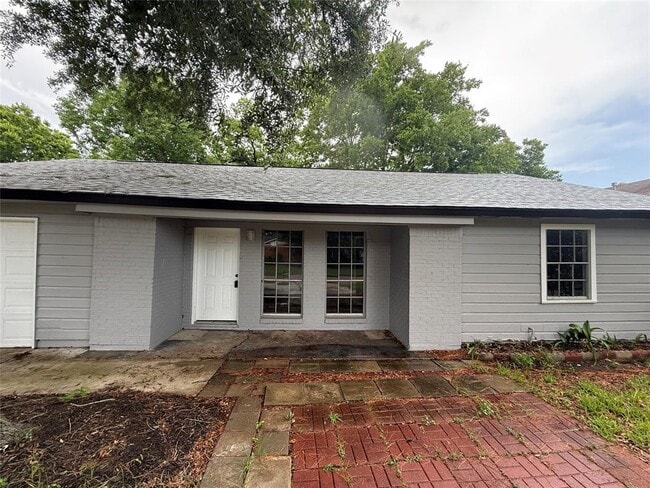Photo - 11707 Segrest Dr Casa