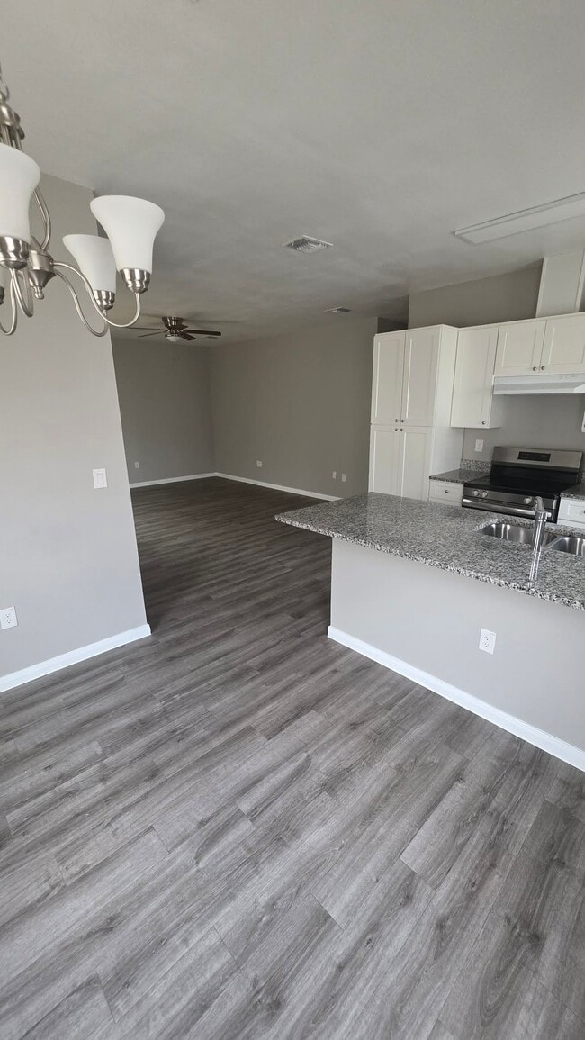 614 Chihuahua St