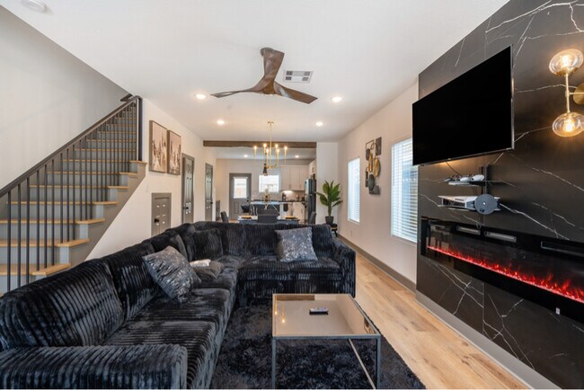 Photo - 7918 Ritz St Unit 7918 ritz st Houston Tx