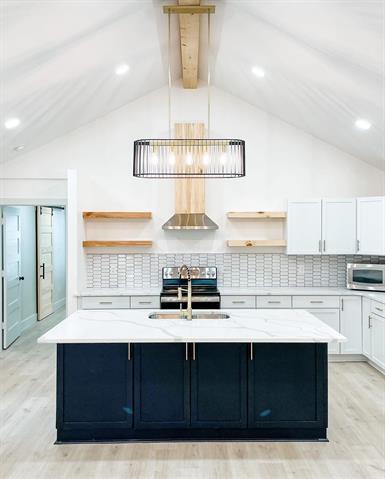 Photo - 3211 N Central St