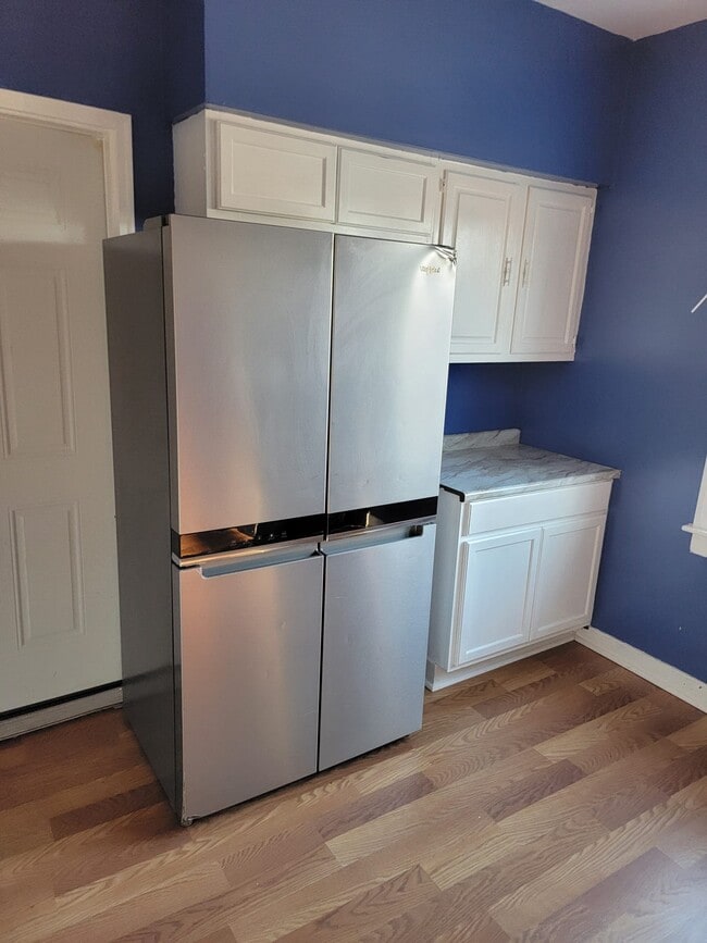 1302 W 150th St Unit 7