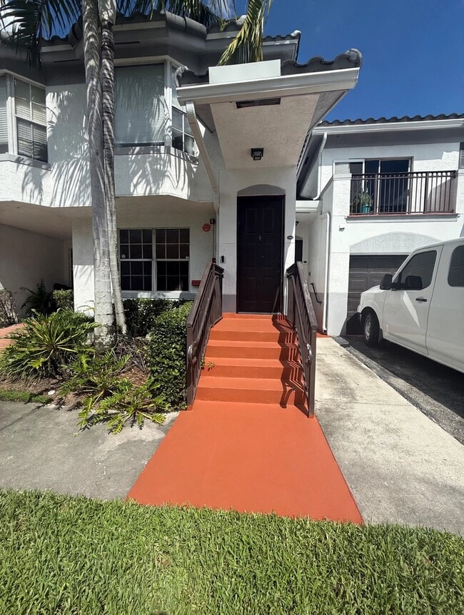 721 SW 148th Ave