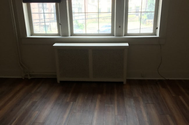 Photo - 160 Pleasant St Unit 1