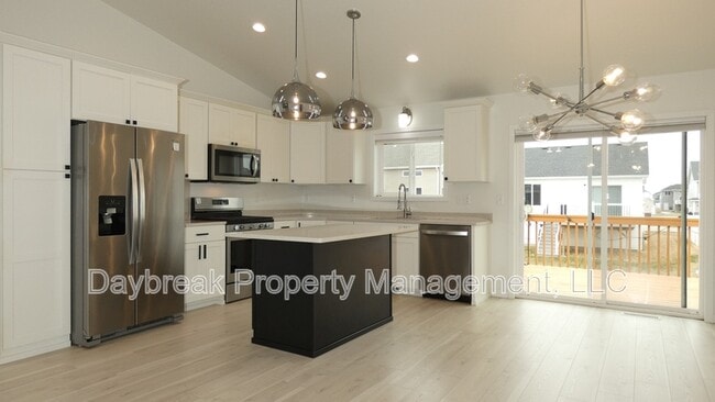 Photo - 2584 66th Ave S