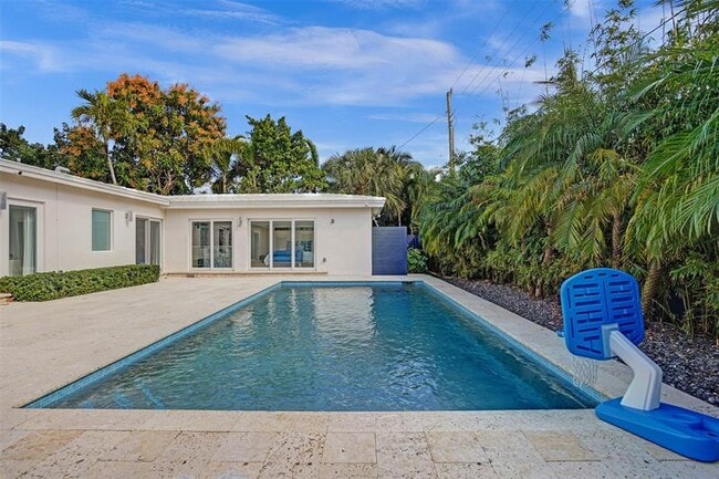 Photo - 2514 Yacht Club Blvd