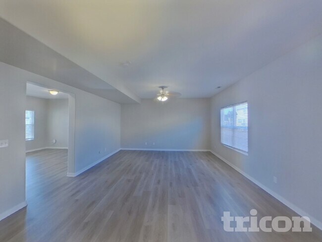 Photo - 9436 Brisco Ct