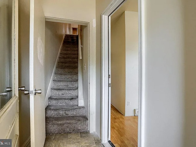 Photo - 1418 State St