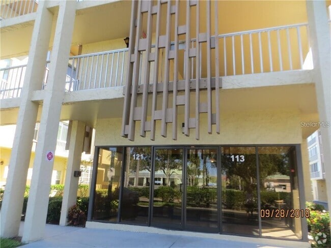 Building Photo - 121 Island Way Unit 332 Rental