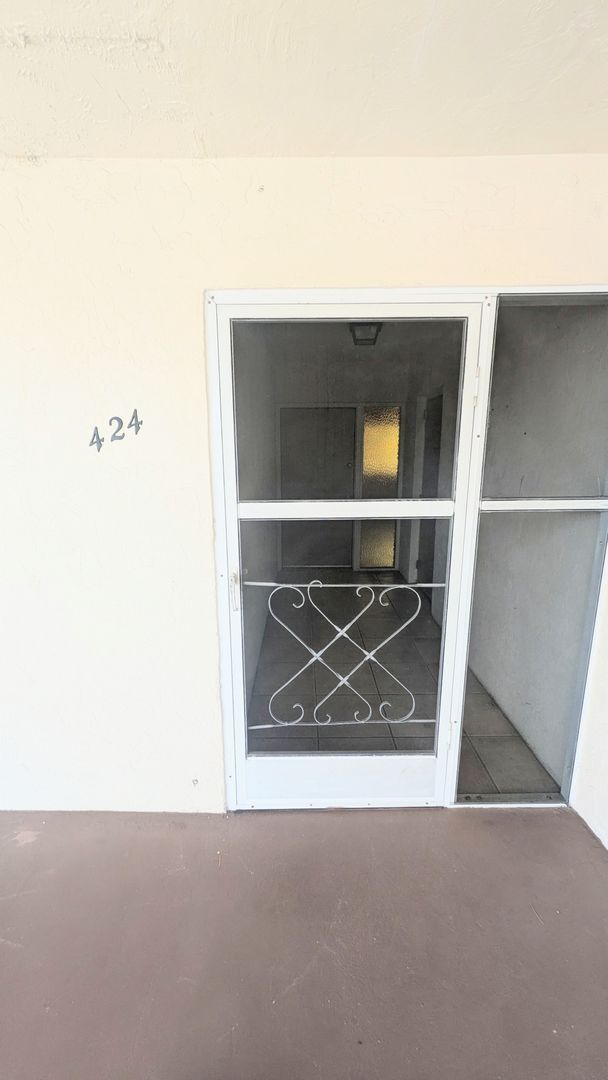 Photo - Annual UNFURNISHED 2/1 condo Island life